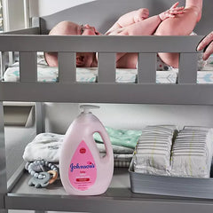 Johnson's Moisturizing Pink Baby Lotion with Coconut Oil, 33.8 fl. oz.